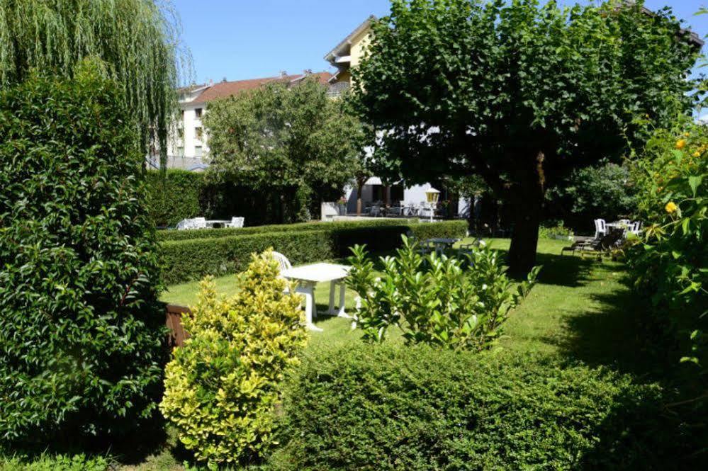 Hotel Les Terrasses Annecy Bagian luar foto